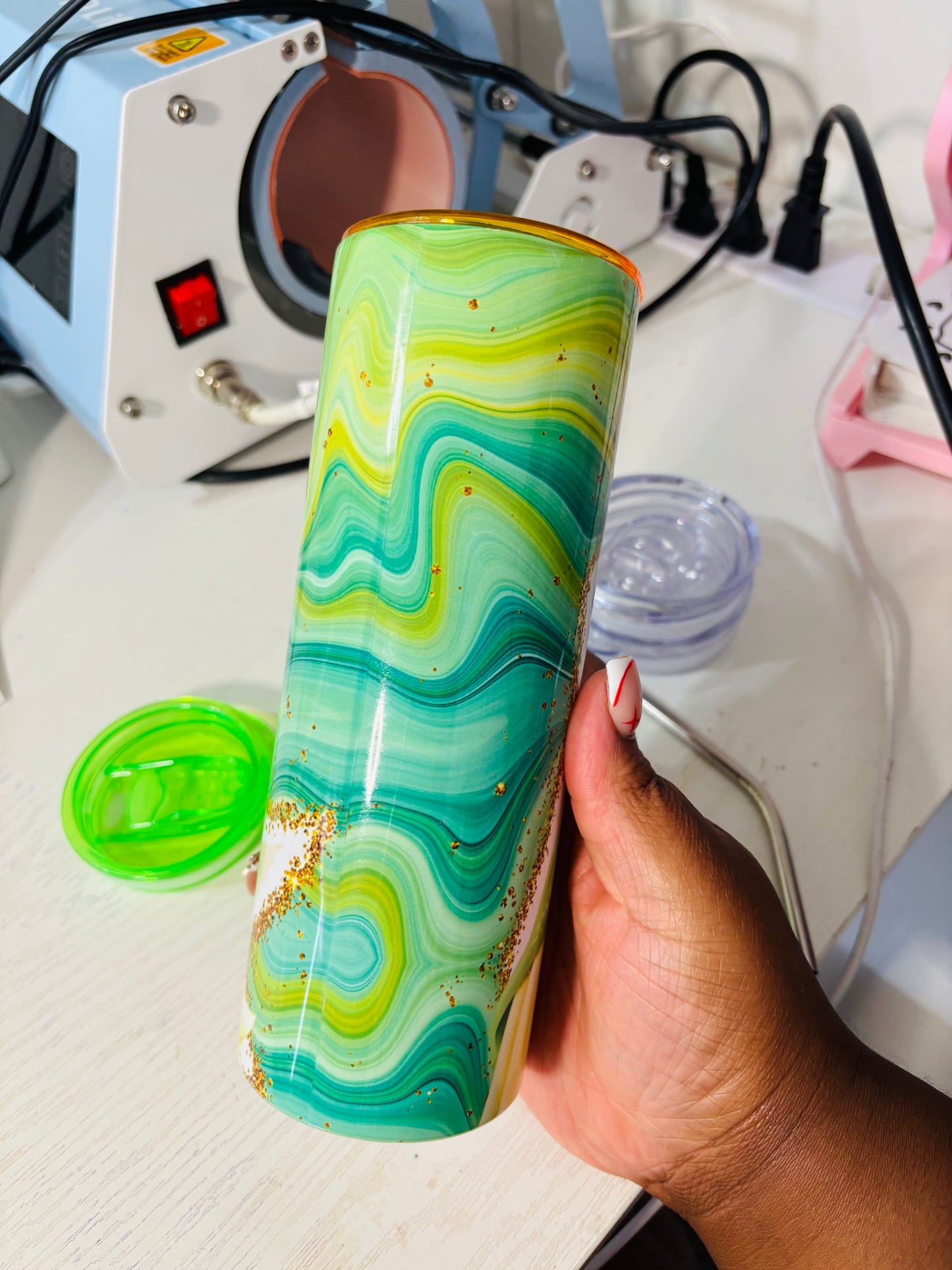 Glitter princess Tiana 20oz tumbler
