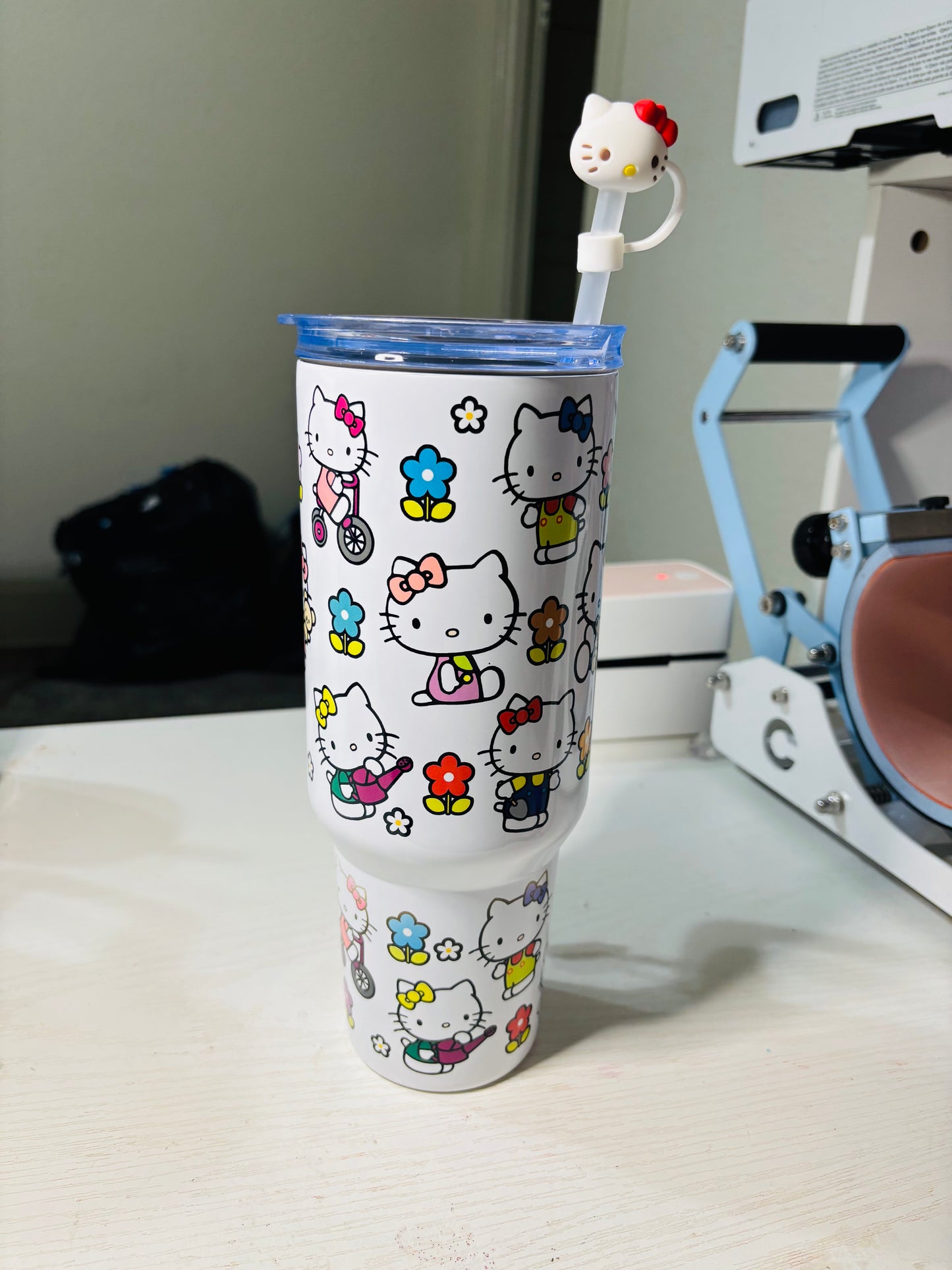Hello 40oz cup