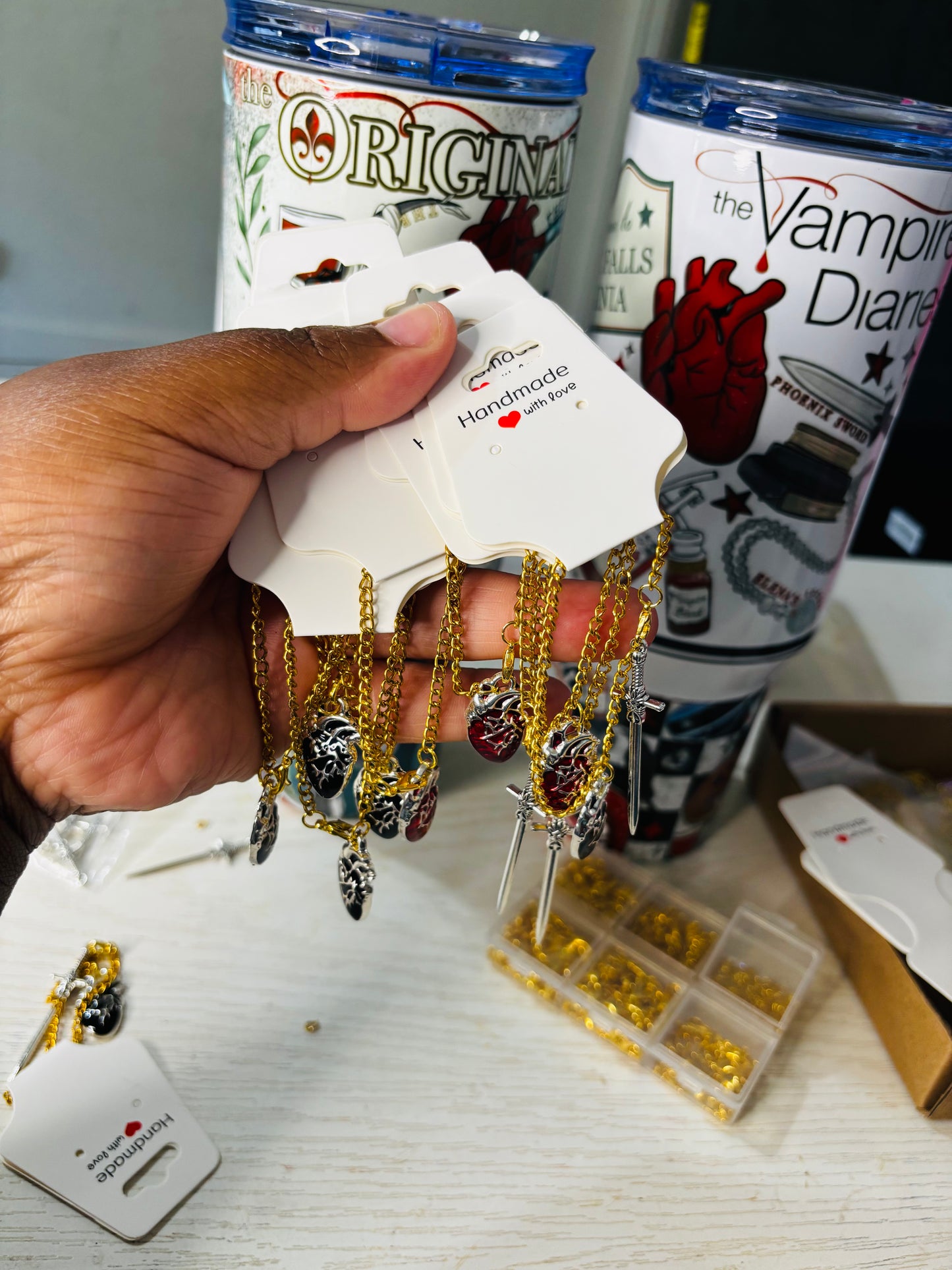 Tvd and the originals 40oz handle chains