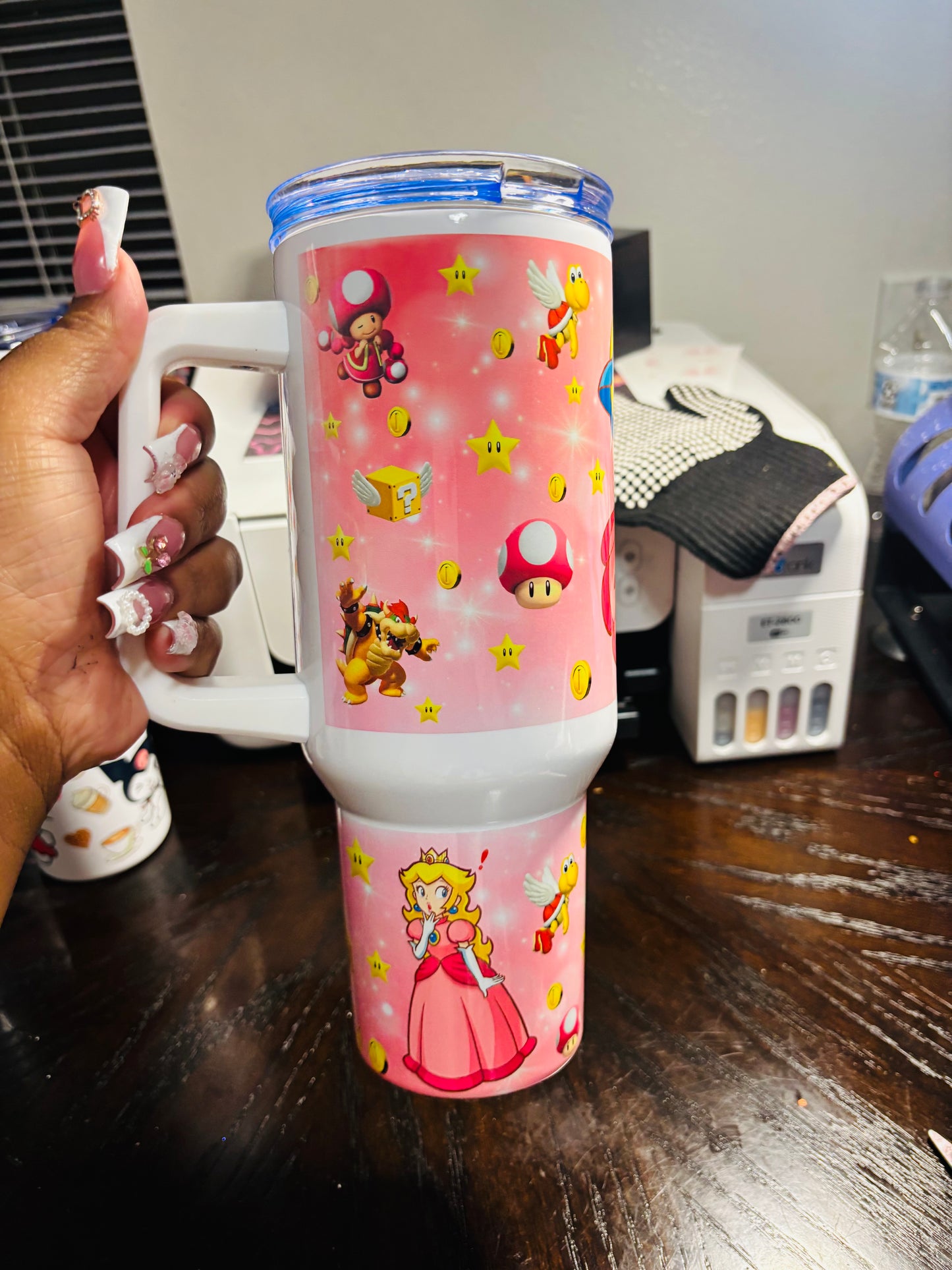 Peach 40oz tumbler