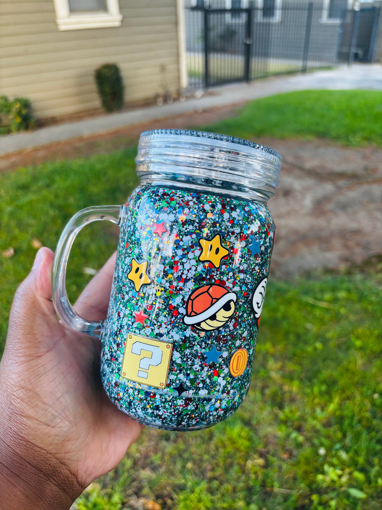 Mario 20oz snow globe mug