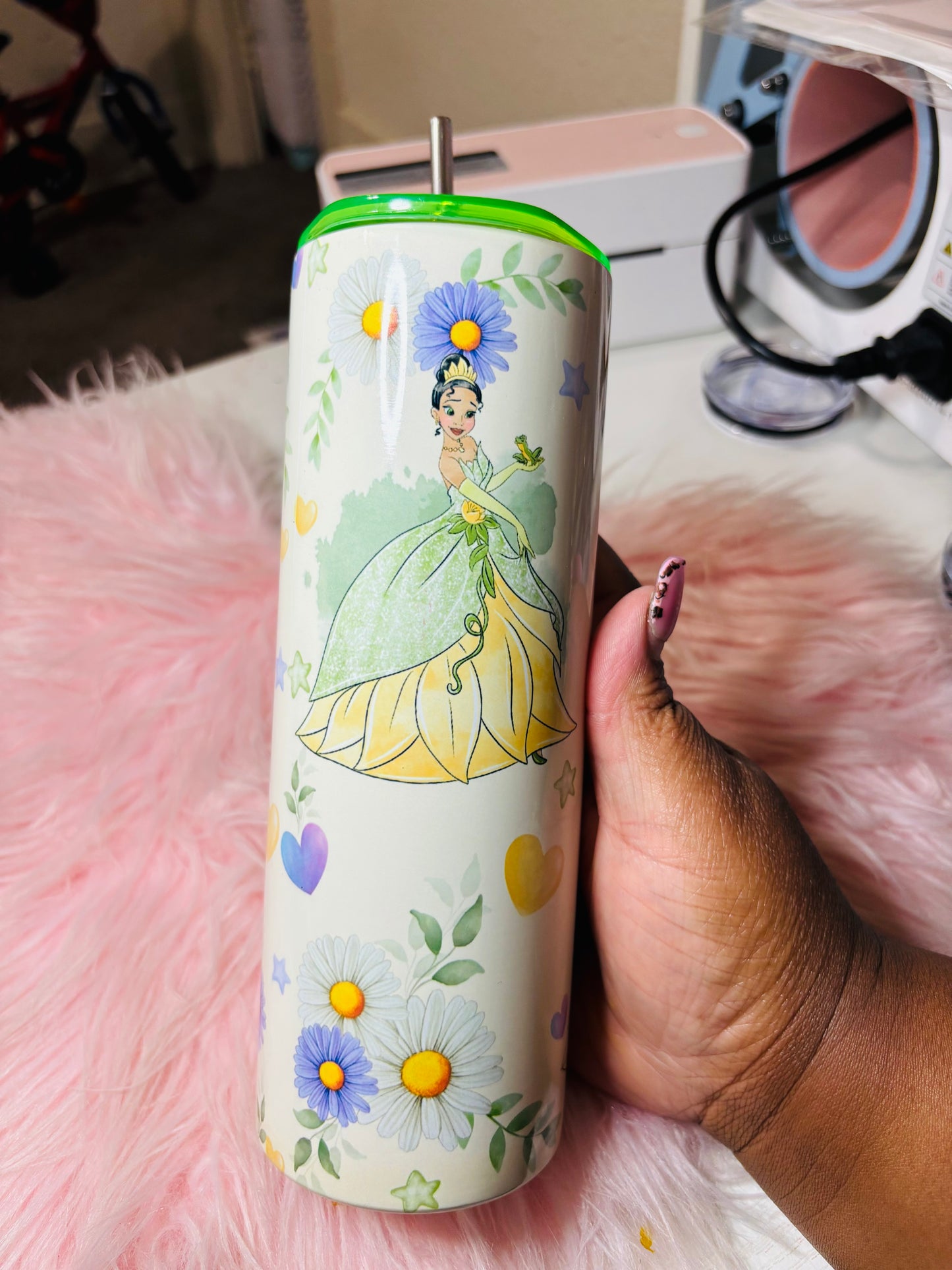 Princess t and flowers 20oz tumbler