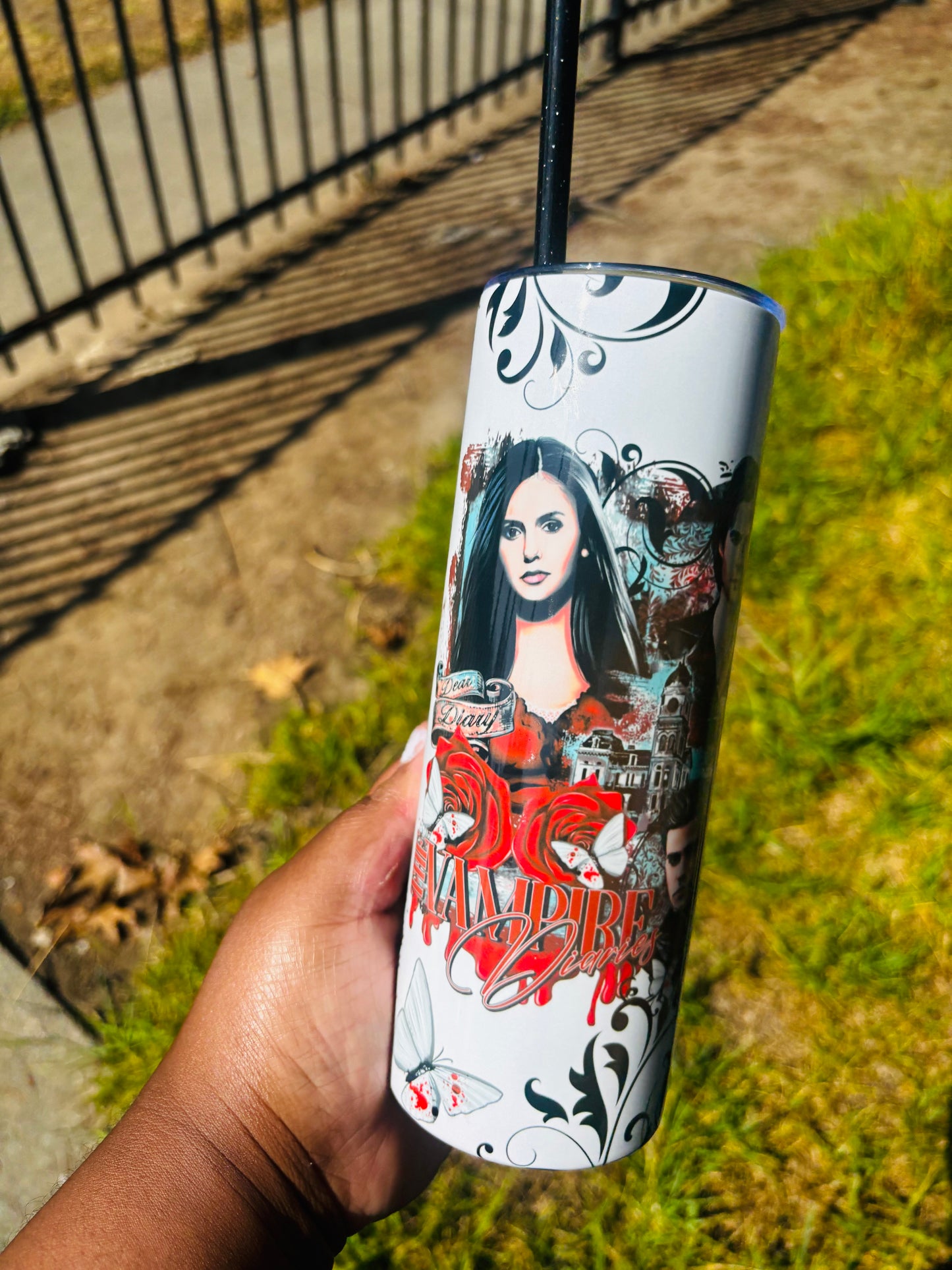 Elena and Salvatore’s 20oz tumbler