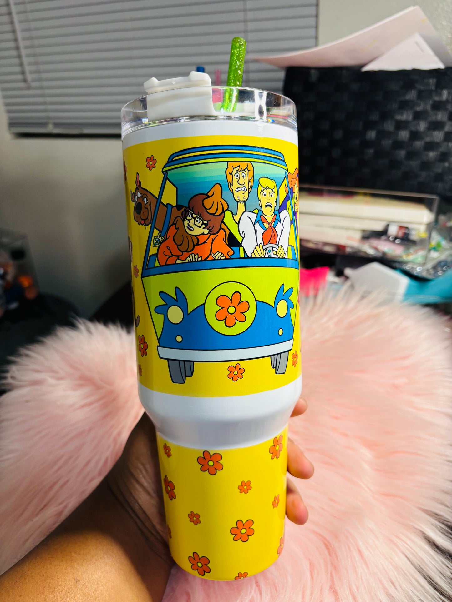 Scooby and crew 40oz tumbler