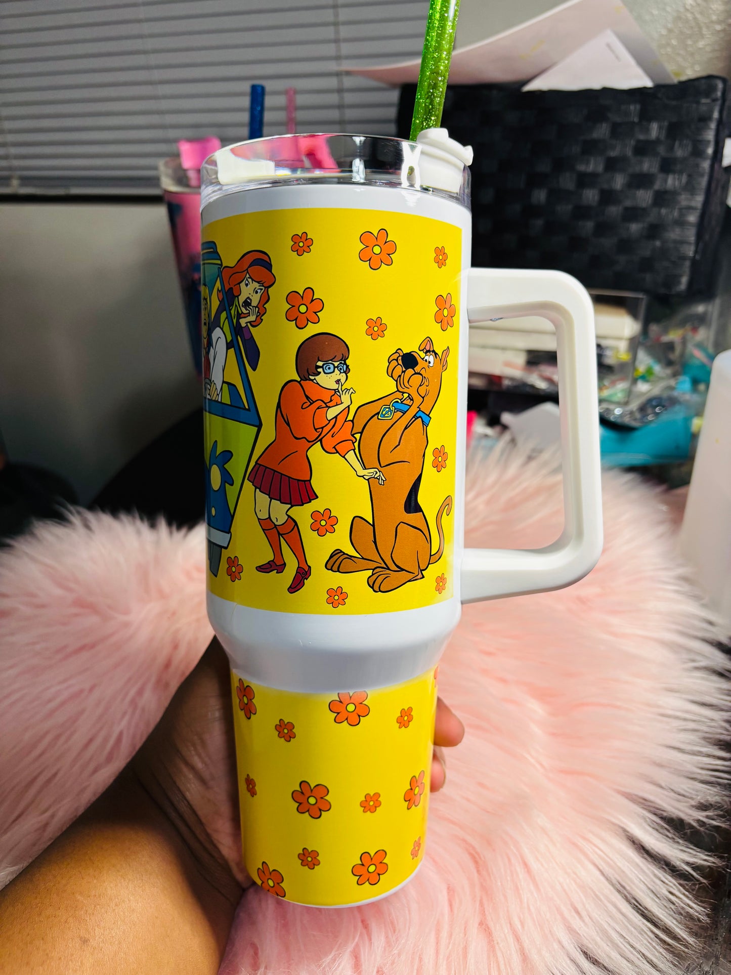 Scooby and crew 40oz tumbler