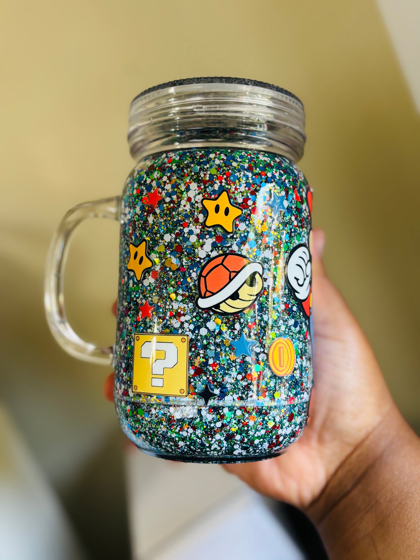 Mario 20oz snow globe mug