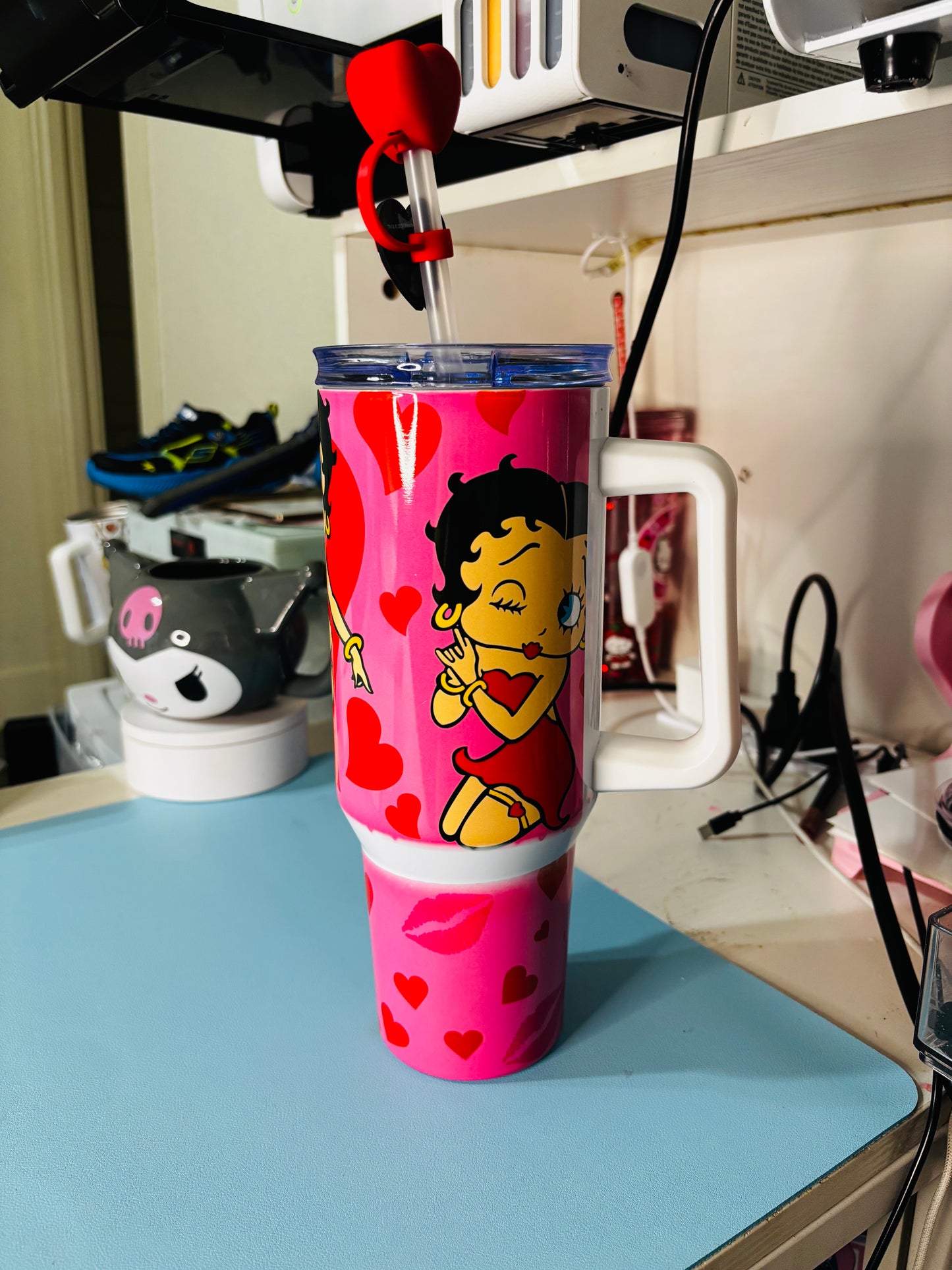 Betty 40oz tumbler
