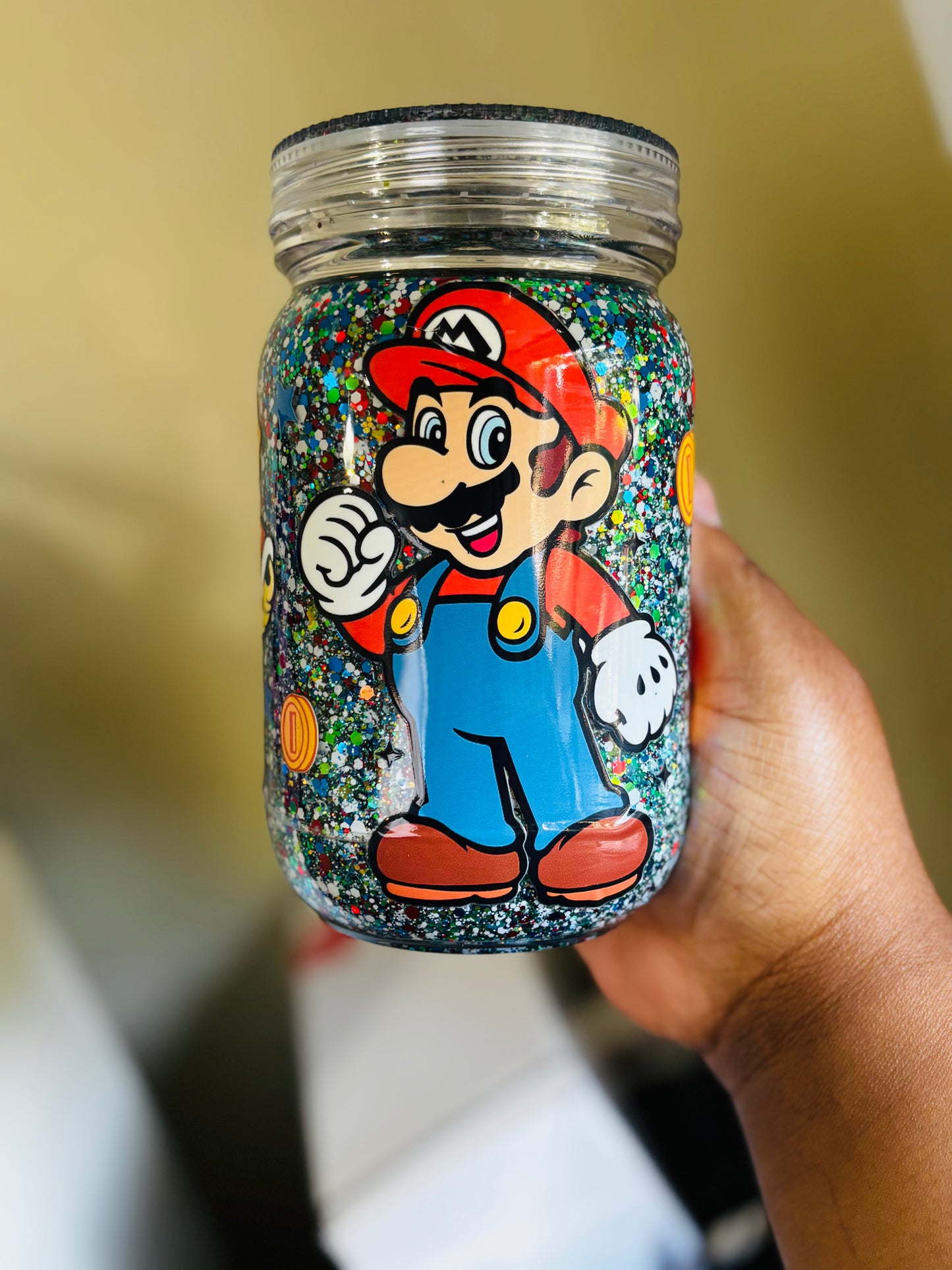 Mario 20oz snow globe mug