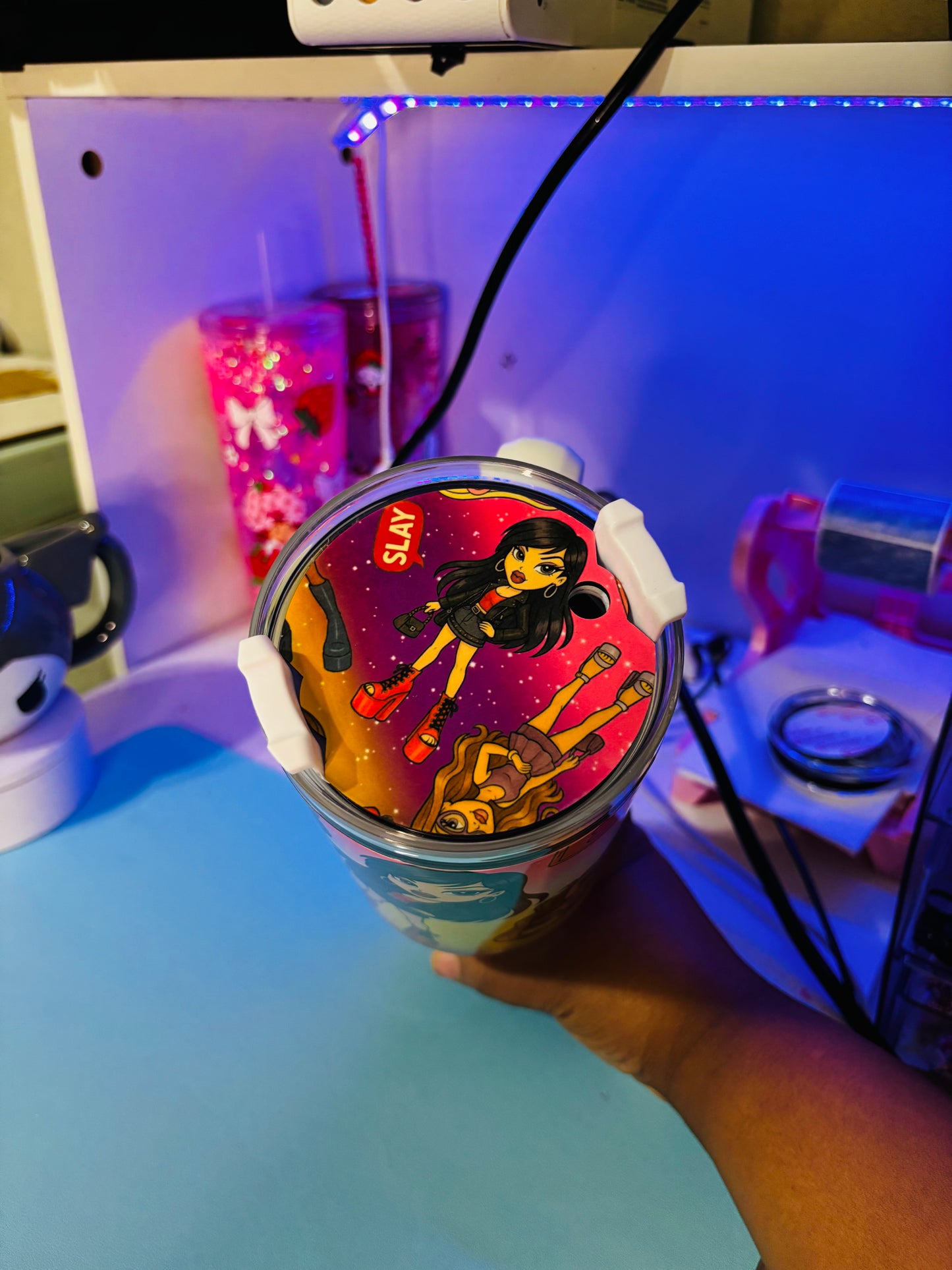 Bratz 40oz tumbler