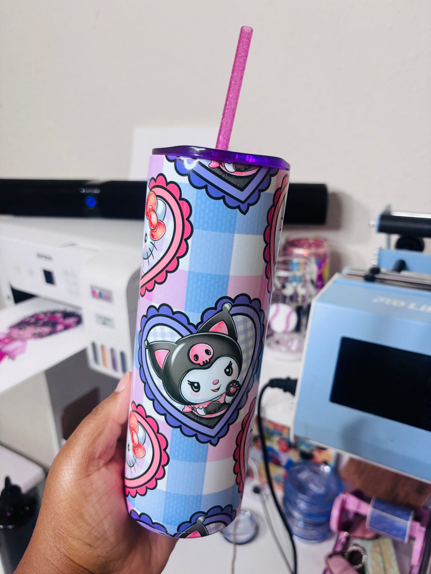 Helloxku 20oz tumbler