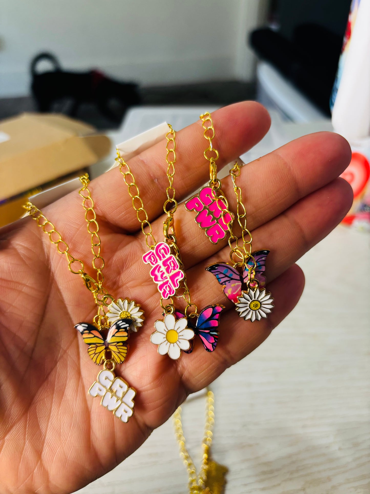 Power Girls 40oz handle chain
