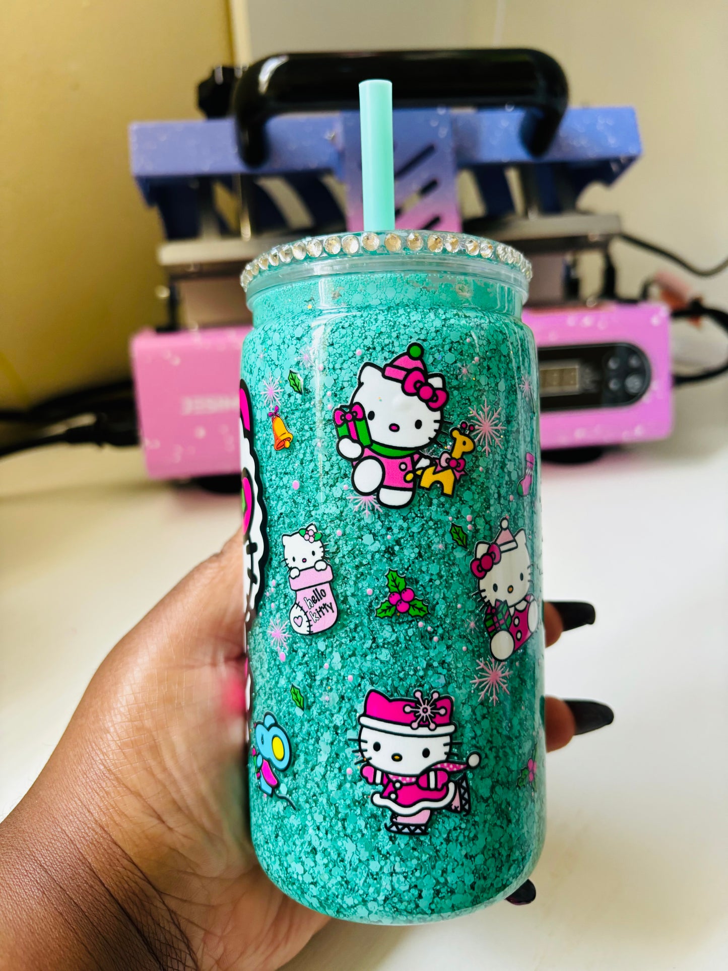 Kitty Christmas snow globe cup
