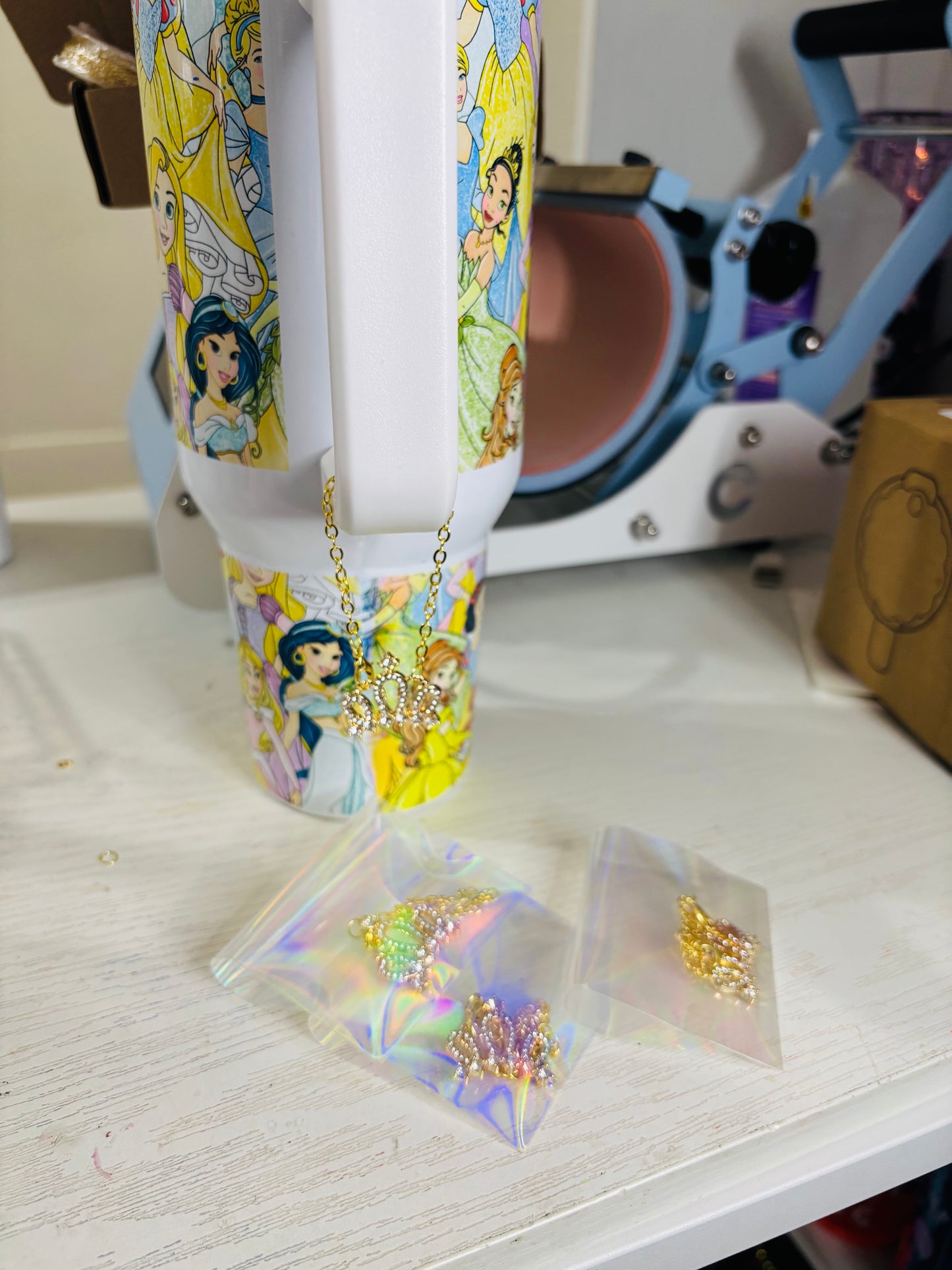 40oz princesses tumbler