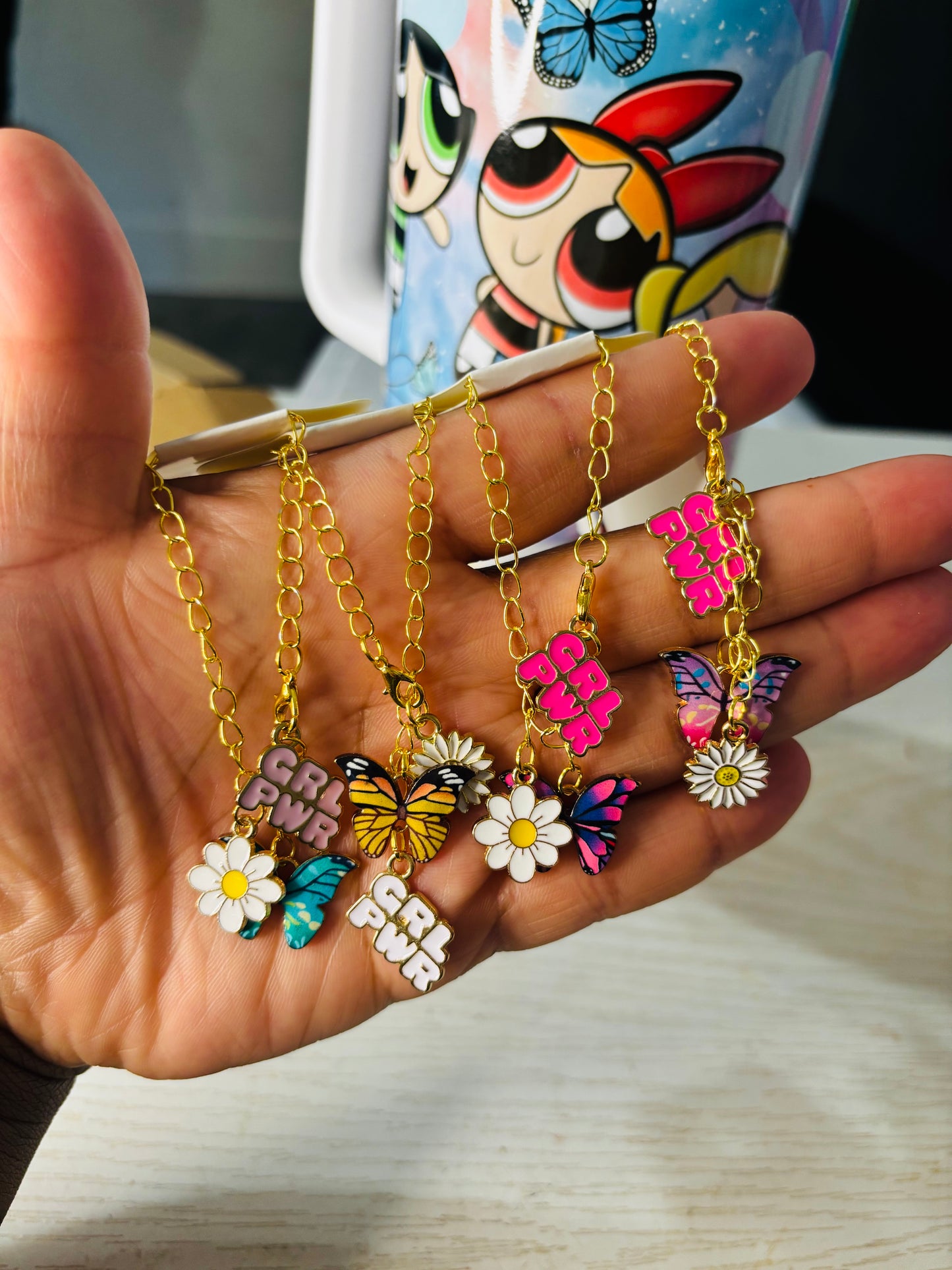 Power Girls 40oz handle chain