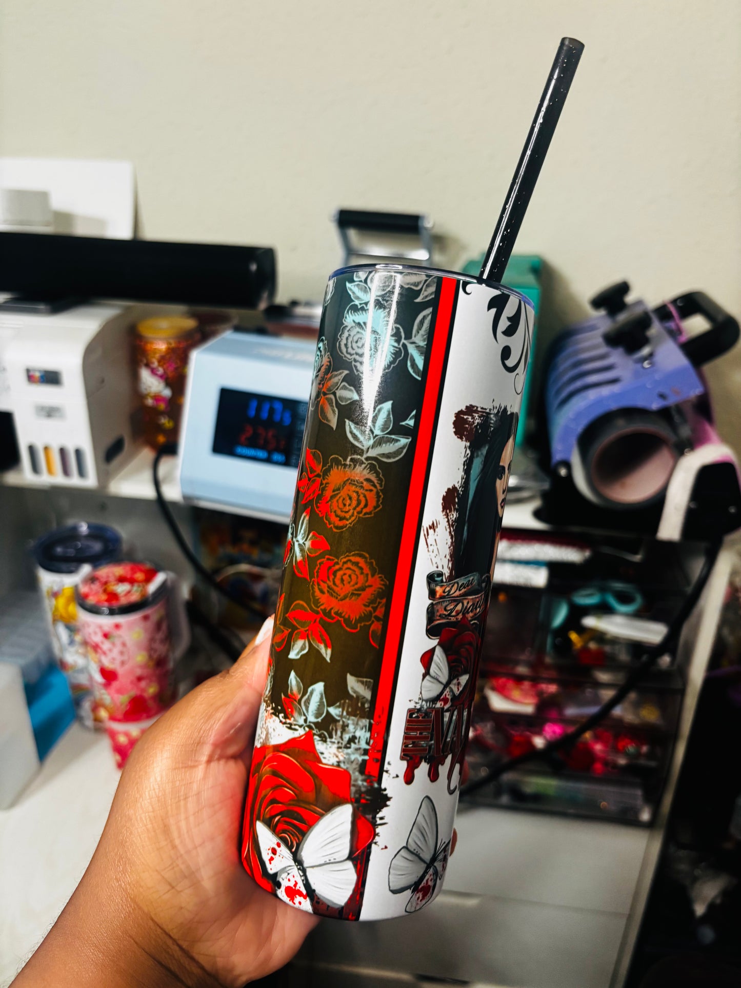 Elena and Salvatore’s 20oz tumbler