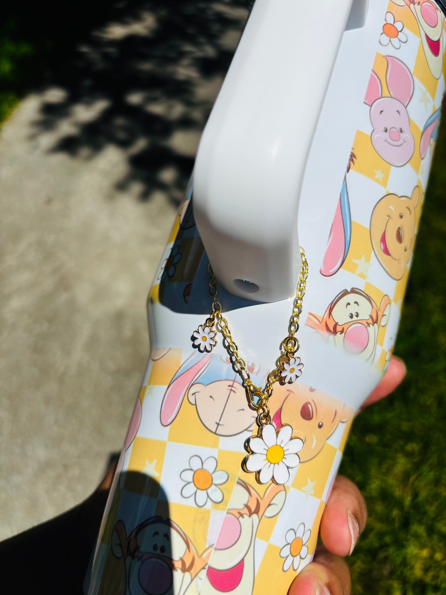Yellow Pooh and friends 40oz tumbler