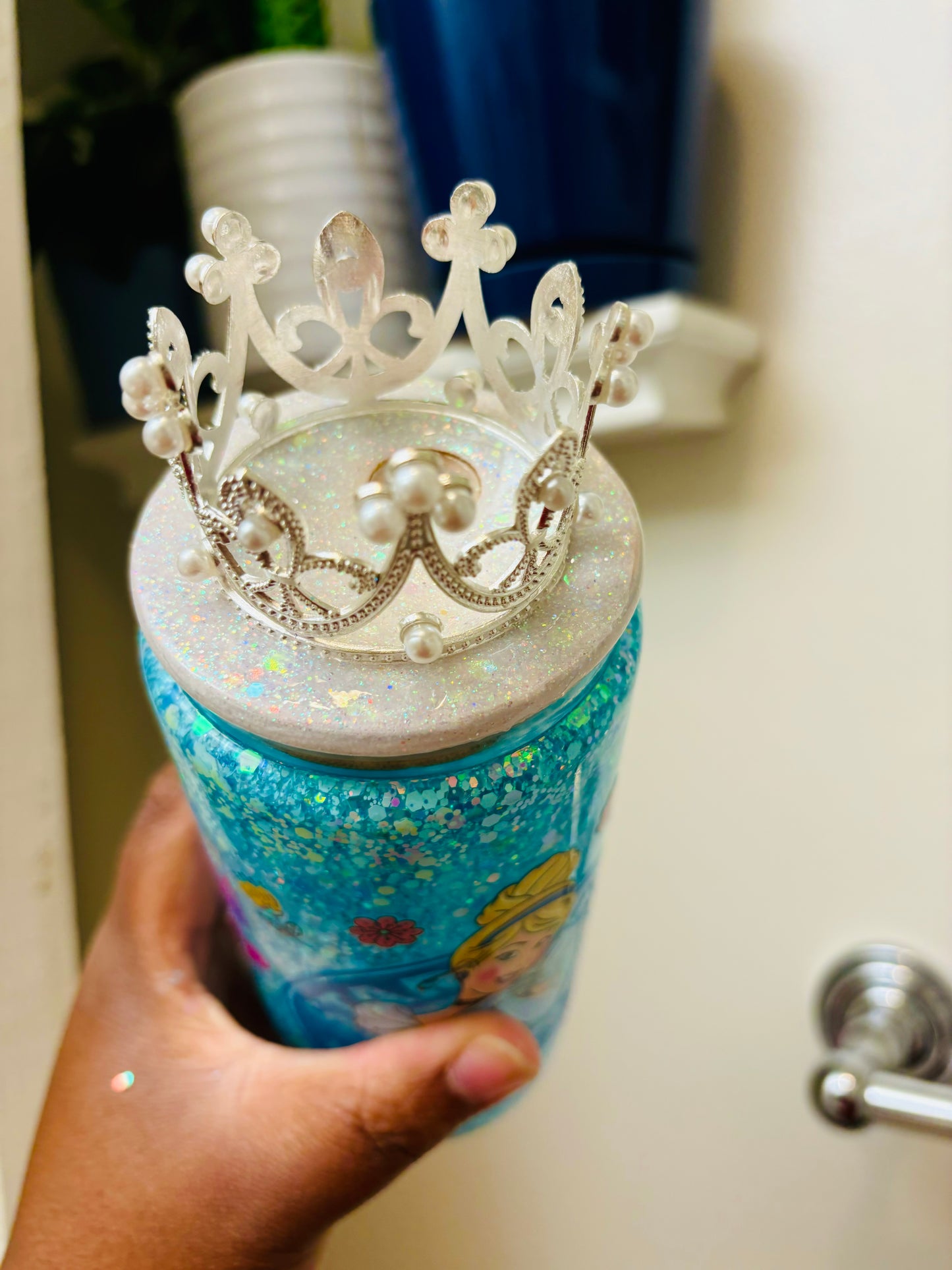 Cinderella snow globe cup