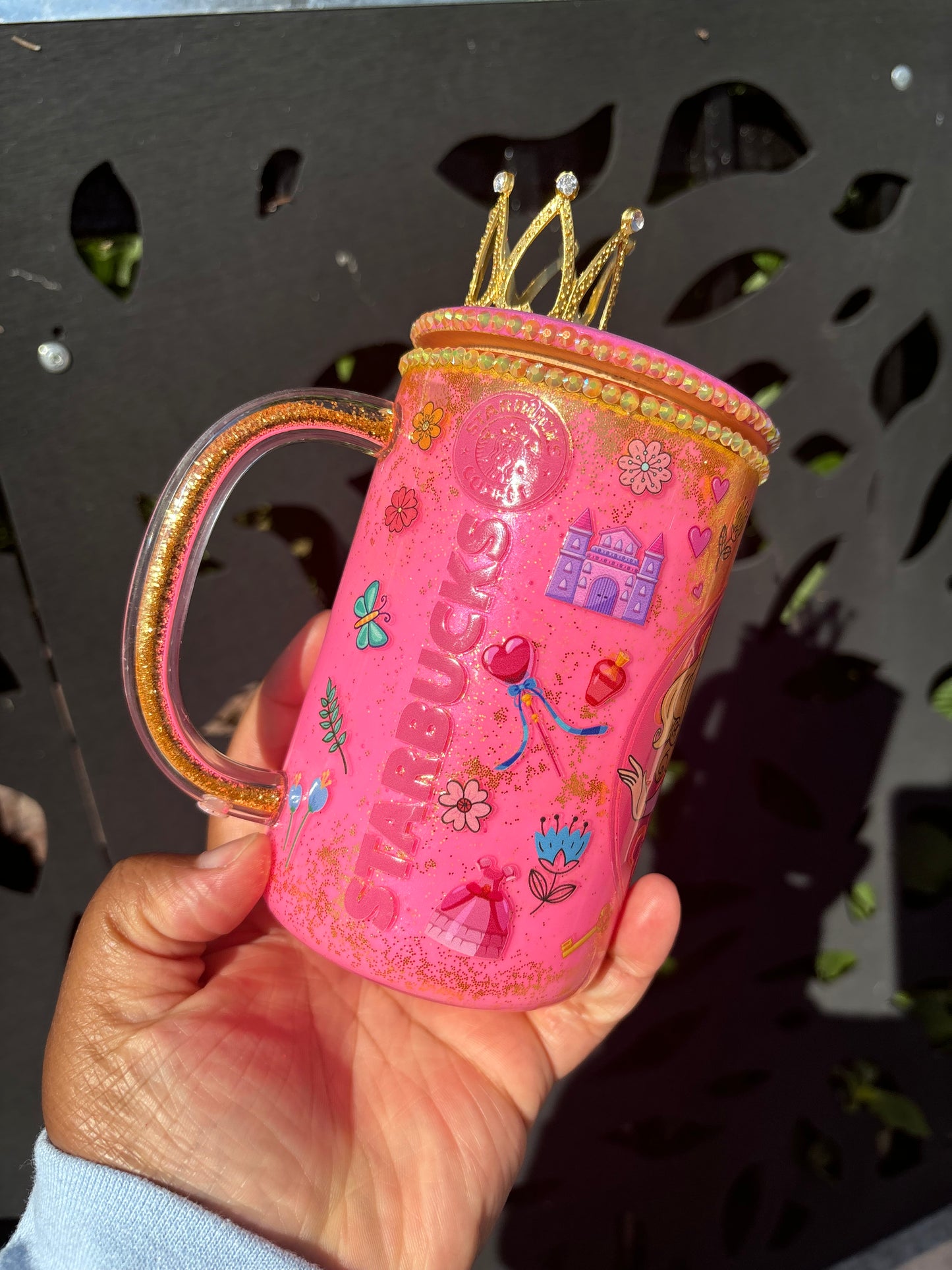 Princess Aurora snowglobe mug