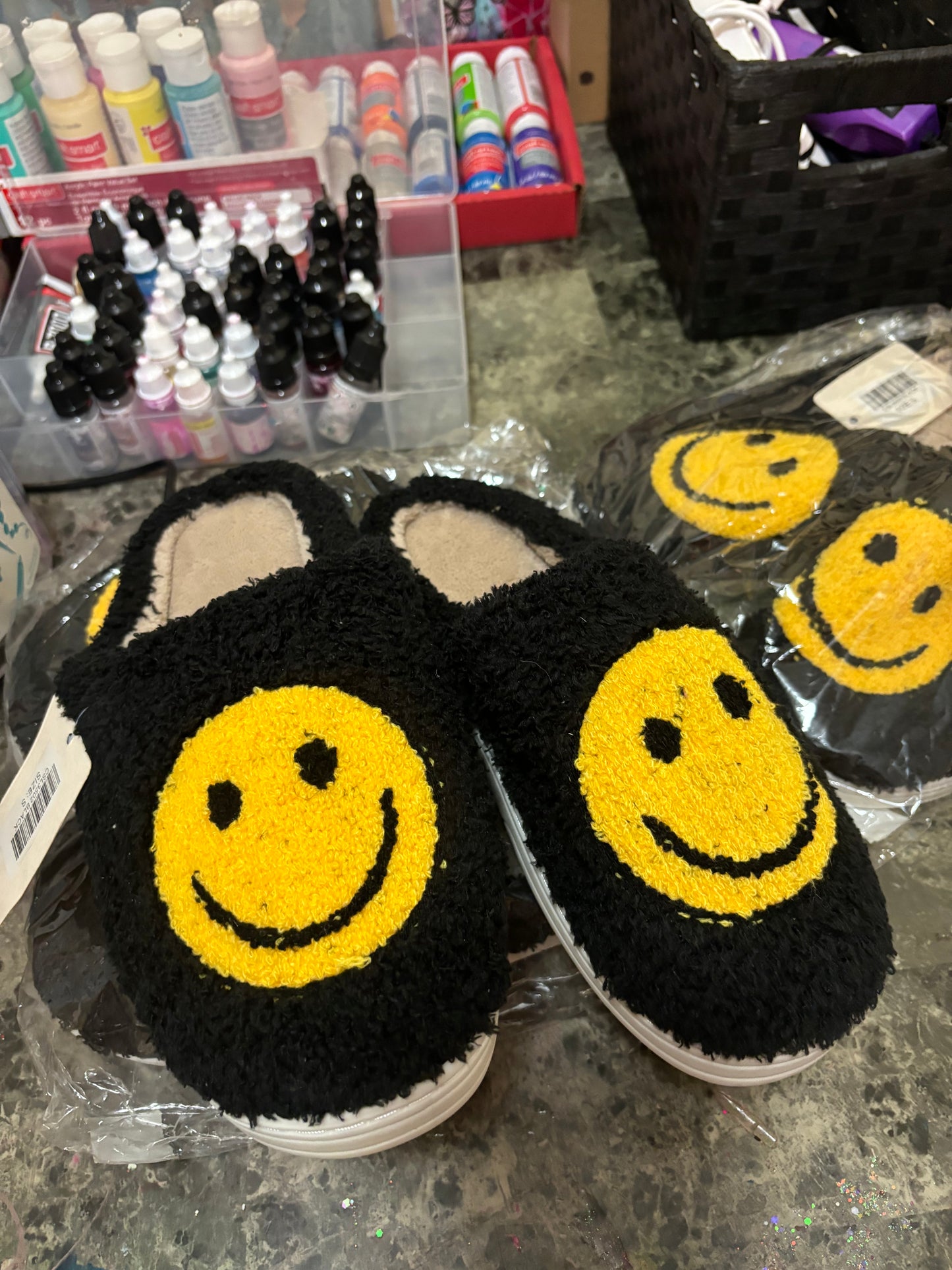 Smiley slippers(final sale)