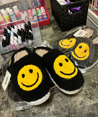 Smiley slippers(final sale)