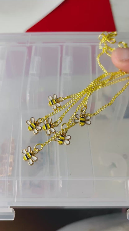 Bee 40oz handle chains